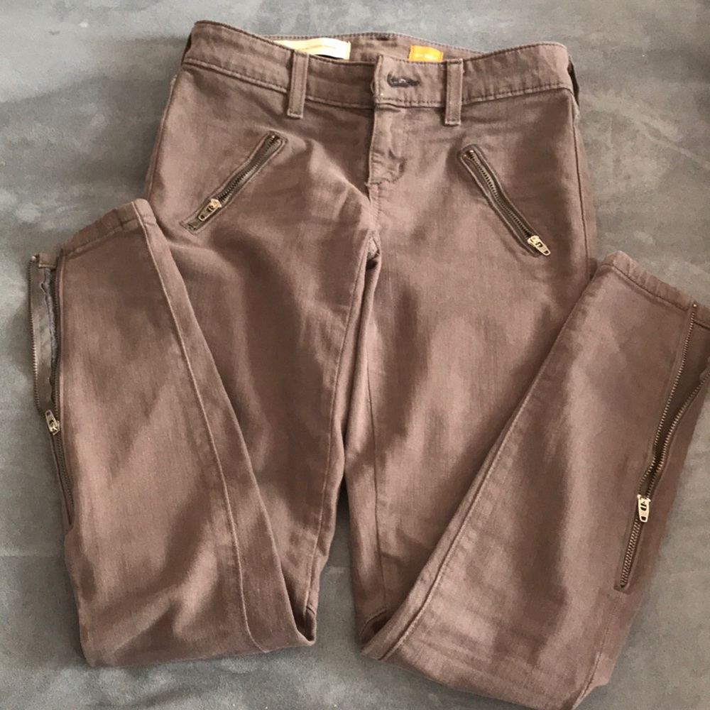 skinny jeans from pilcro and the letterpress.